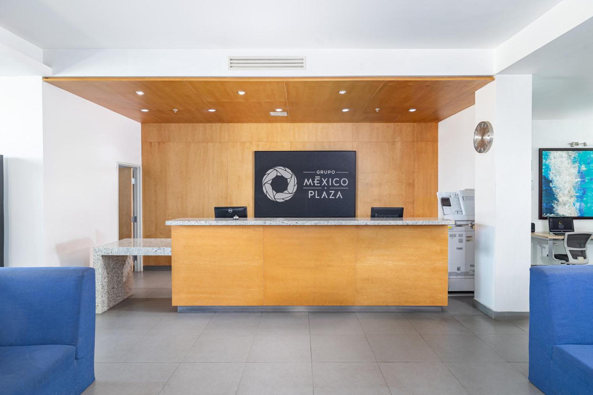 Hotel Mexico Plaza Silao Aeropuerto ภายนอก รูปภาพ